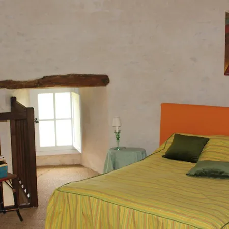 Hébergement de vacances Du Château De Saveilles